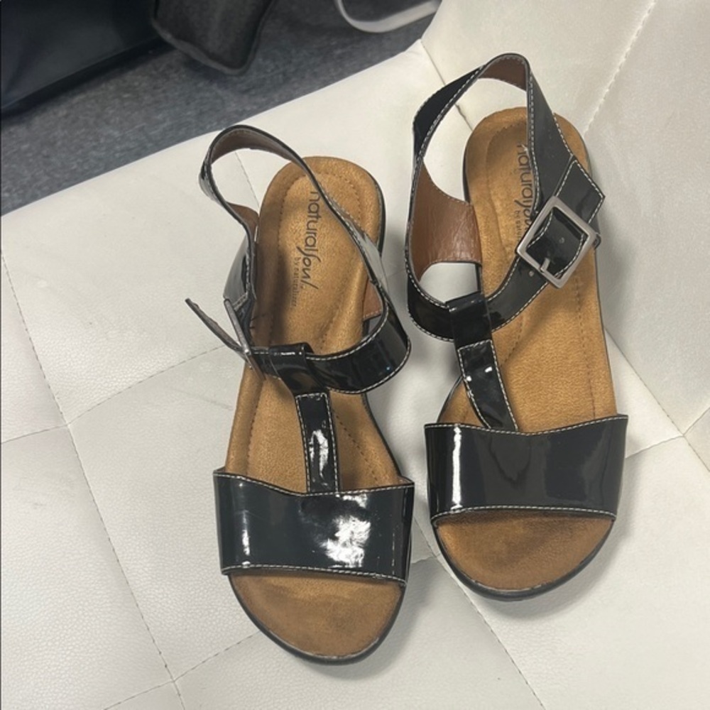 Naturalizer Black Patent Leather Sandals NWOT